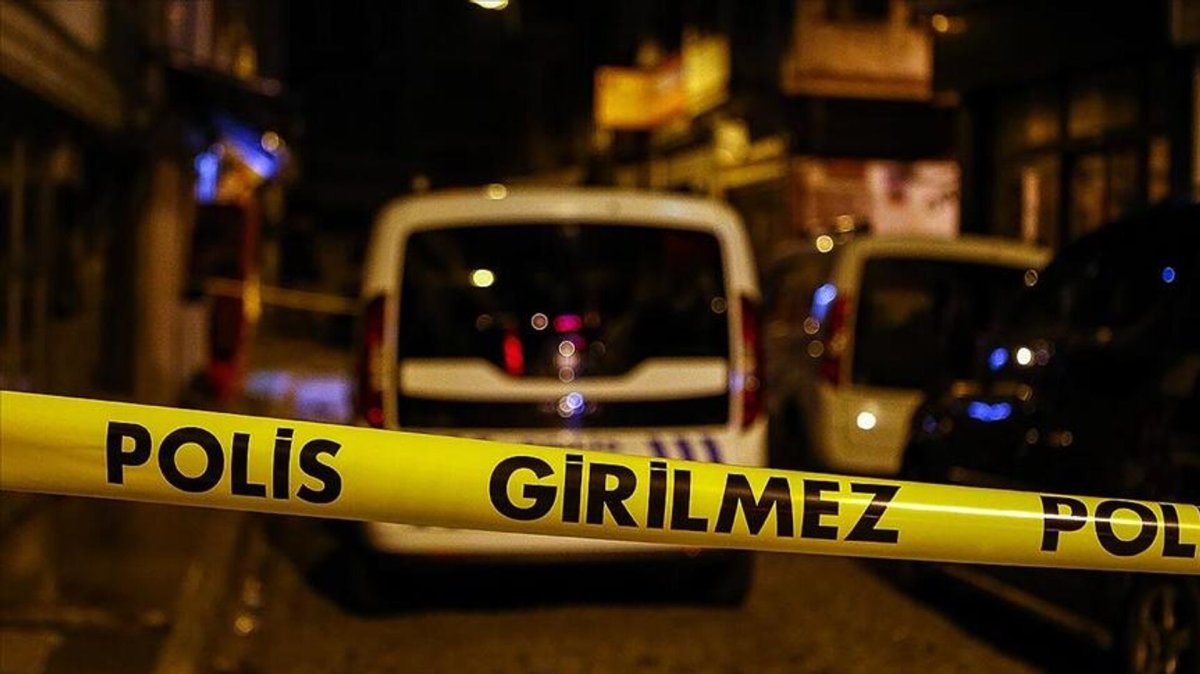 33 yaşındaki adam evinde ölü bulundu!