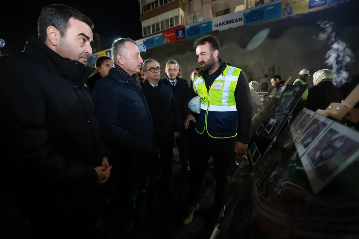 Başkan Büyükakın Başiskele Kavşağı’nda Çalışmaları İnceledi