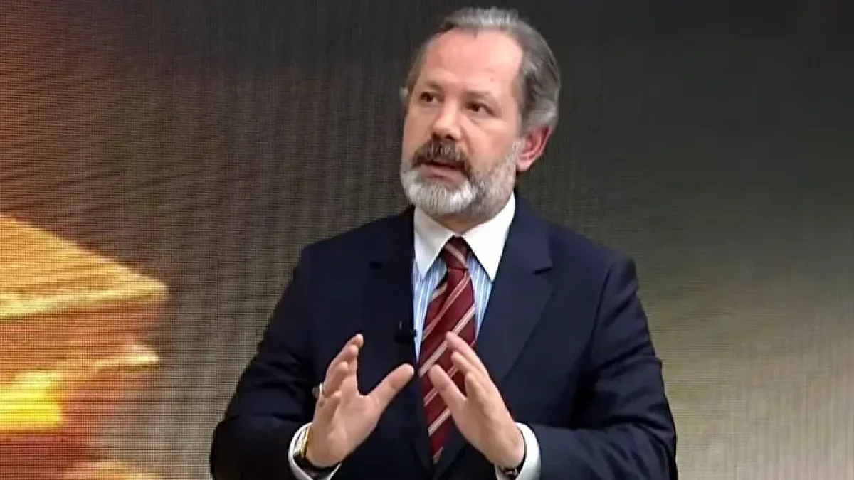 İslam Memiş’ten Altın ve Gümüş Yatırımcılarına Kritik Uyarı