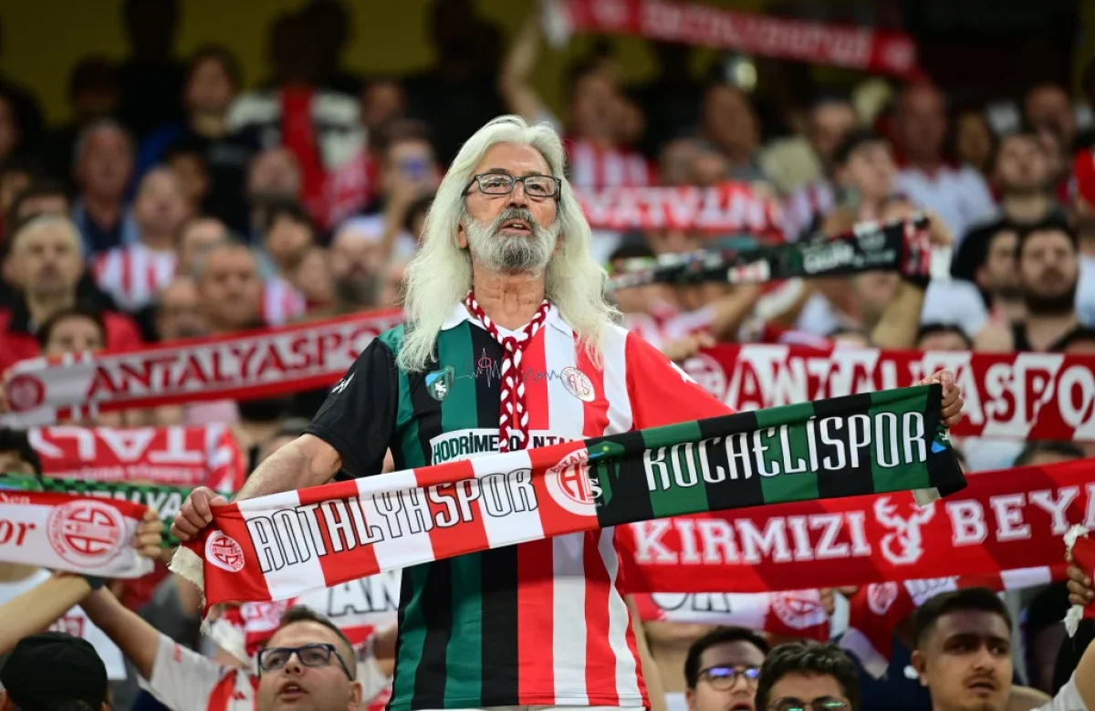 Süper Lig’e gözyaşlarıyla veda etti!