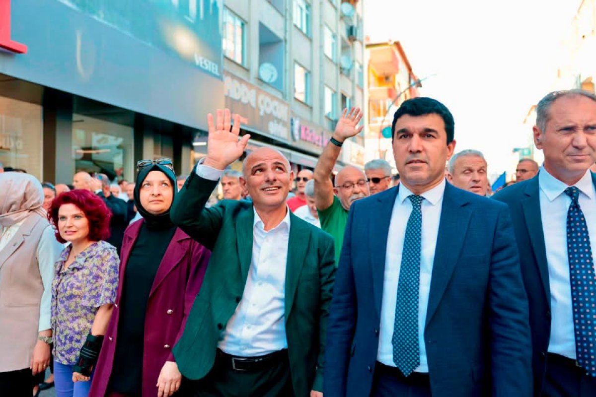 "52. Altın Kiraz Festivali Coşkuyla Başladı: Körfez Üç Gün Boyunca Şenlik Havası Yaşayacak."