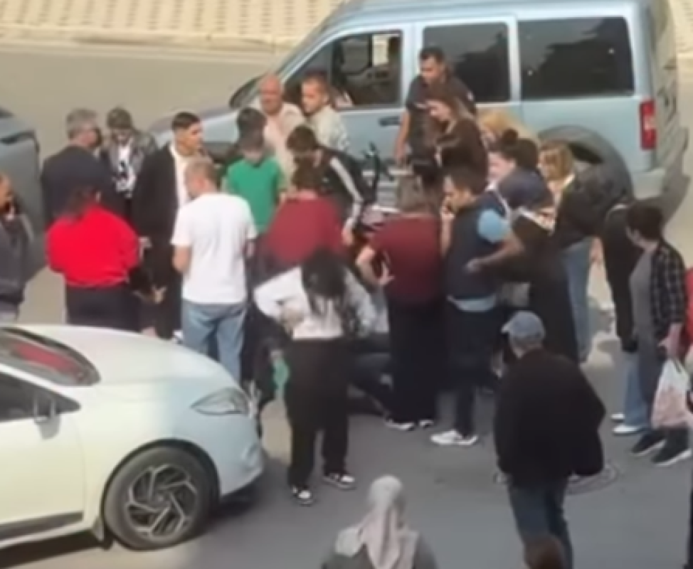 Körfez’de Scooter Kullanan İki Çocuğa Araç Çarptı