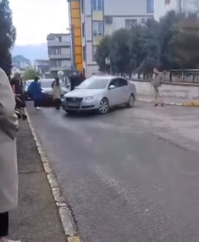 Esentepe’de Şüpheli Takip İddiası: Vatandaşlar Müdahale Etti