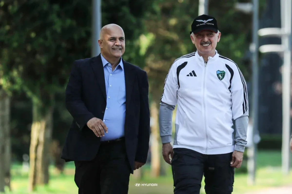 Başkan Büyükakın’dan Kocaelispor’a moral ziyareti