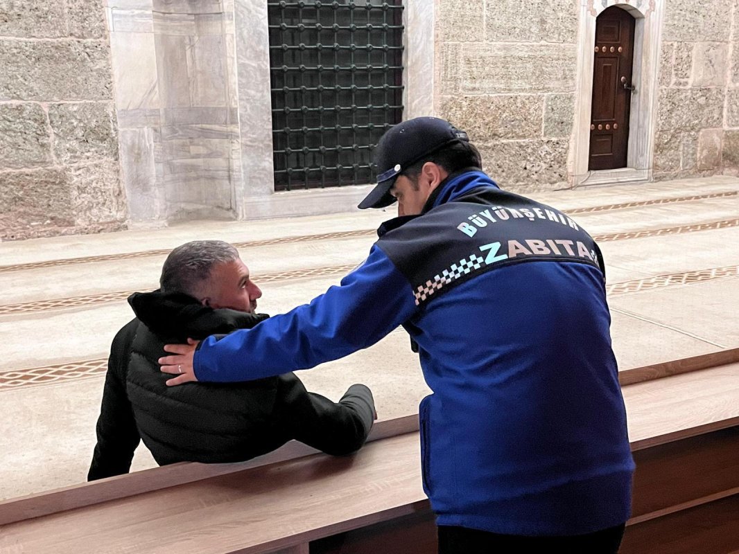 Büyükşehir Zabıtası görevde, vatandaş güvende