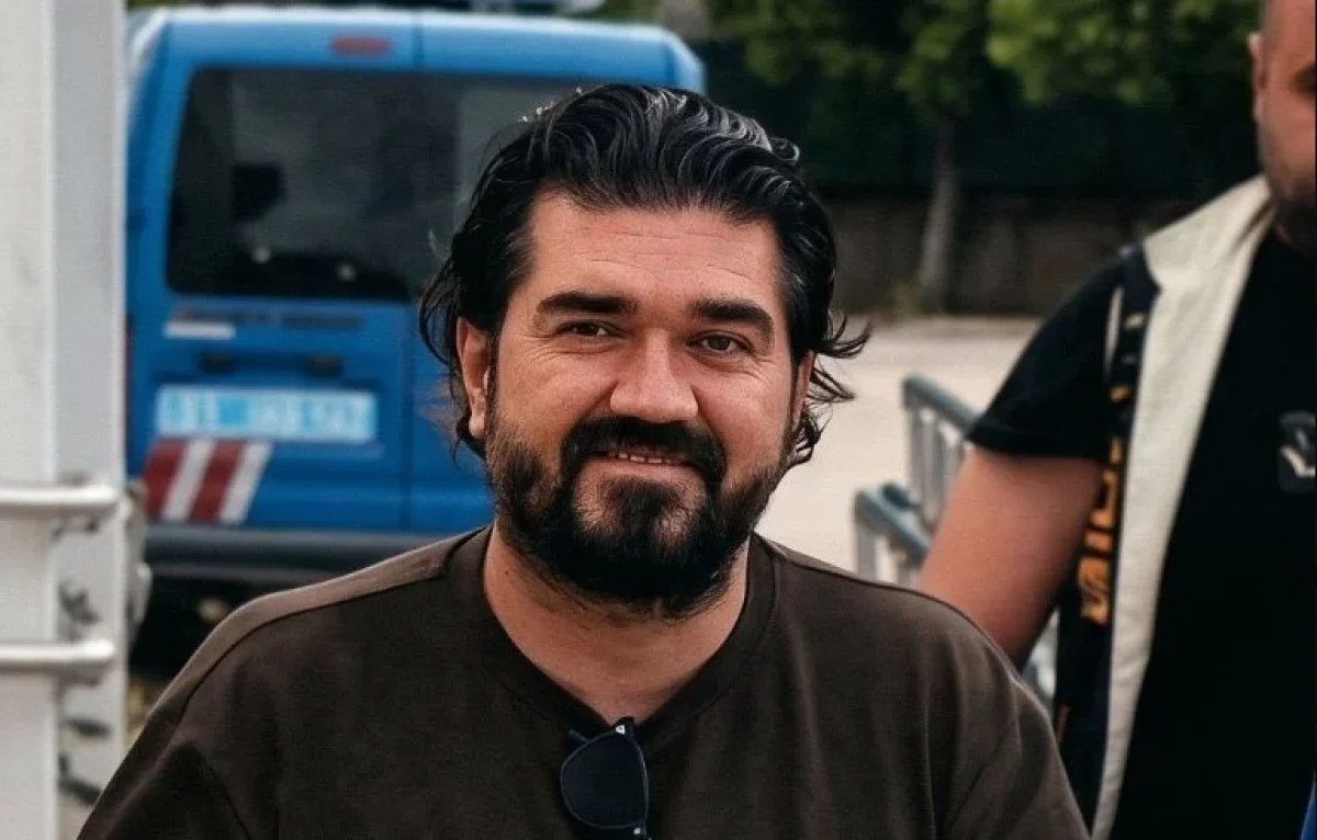 Rasim Ozan Kütahyalı tutuklandı!