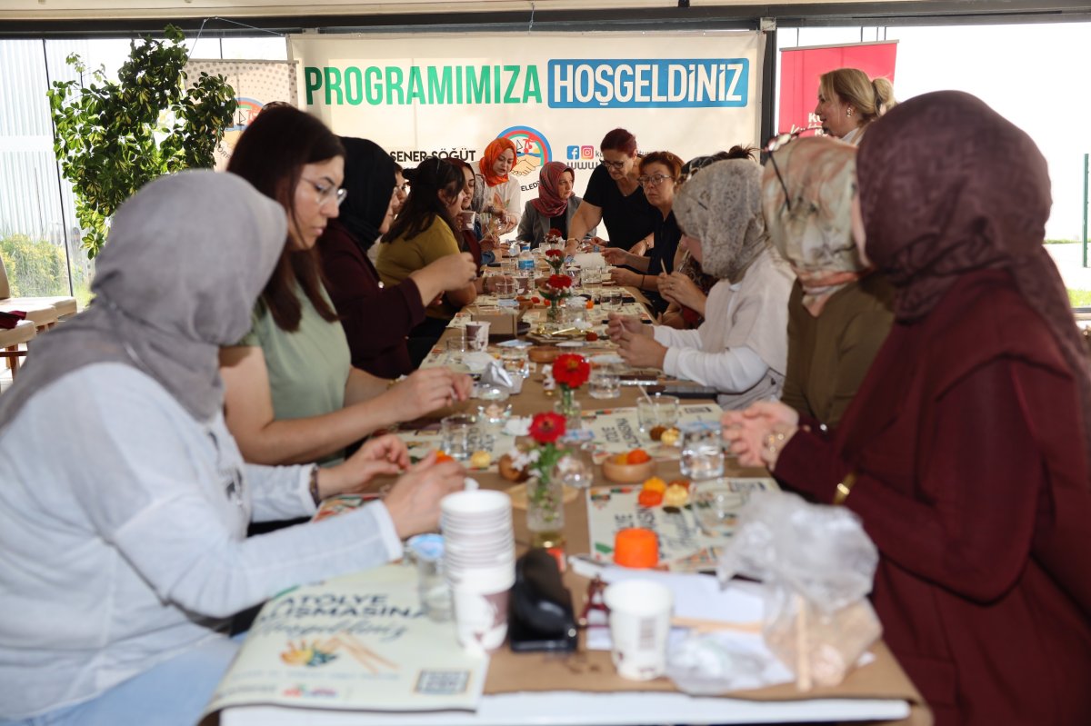 Körfezli Kadınlar Mum Yapım Atölyesinde Buluştu