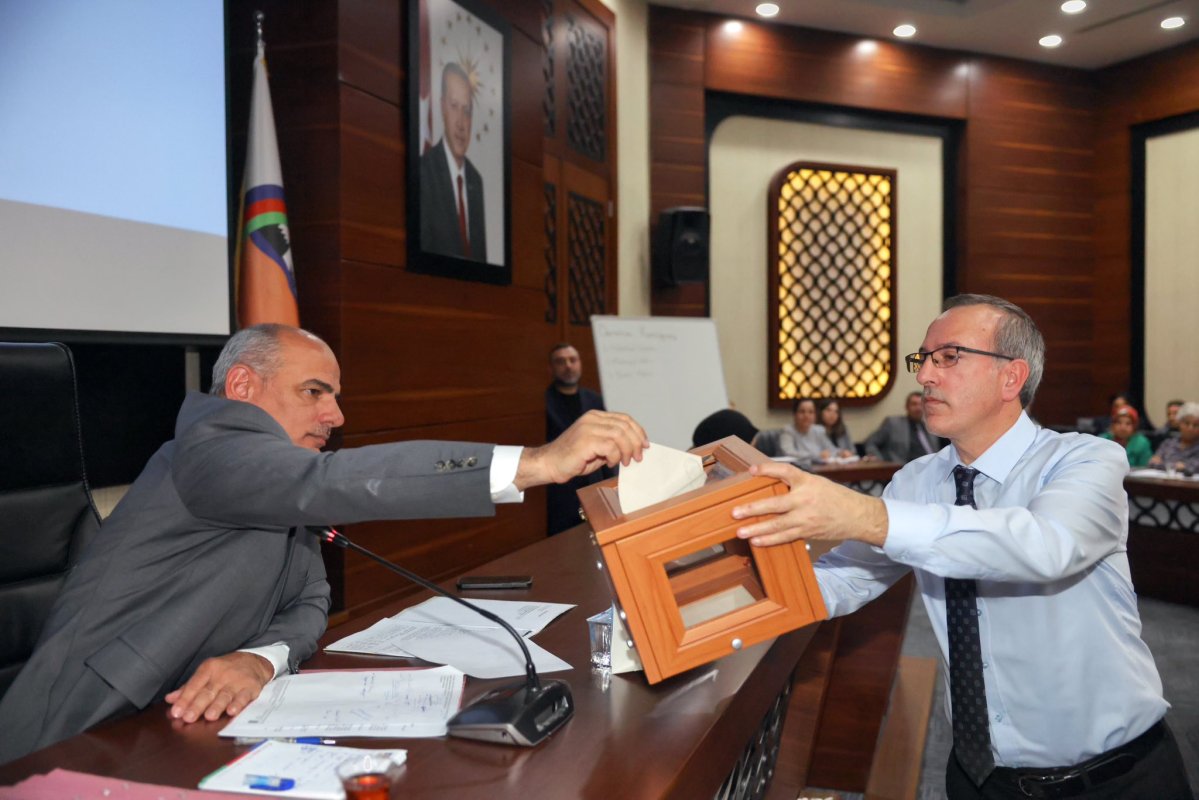 Körfez Belediyesi’nin 2026 yılı ilk meclisi yapıldı