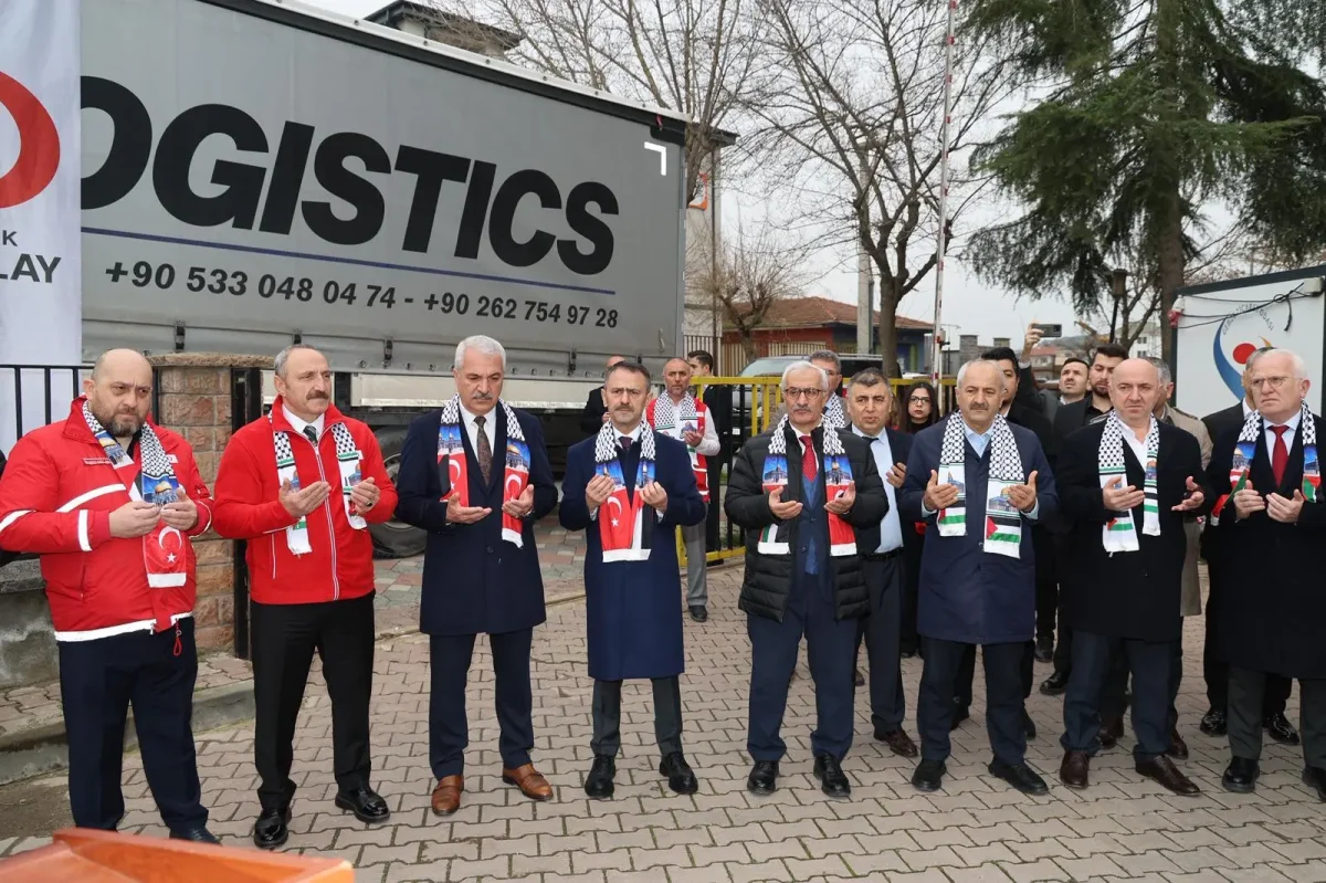 Gebze’den Gazze’ye Yardım TIR’ları Yola Çıktı