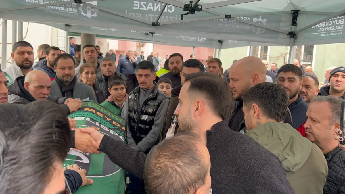 Tribünden Düşen Harda Kaçmaz Son Yolculuğuna Uğurlandı!