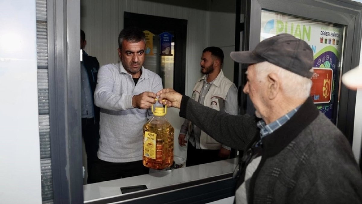 Körfez’de Sıfır Atık Noktası’na büyük ilgi