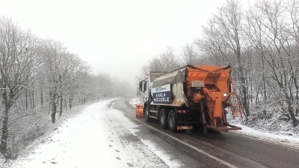 Büyükşehir, 630 personel ve 235 araç ile hazır kıta