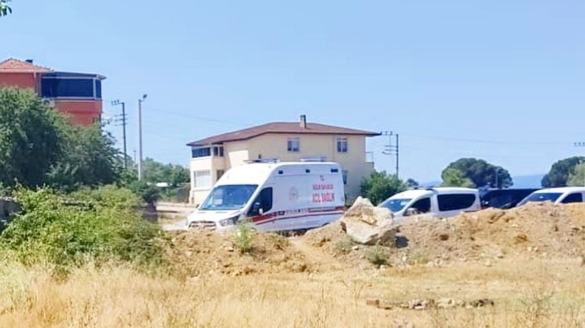 Darıca'da boş arazide bir kişi ölü bulundu