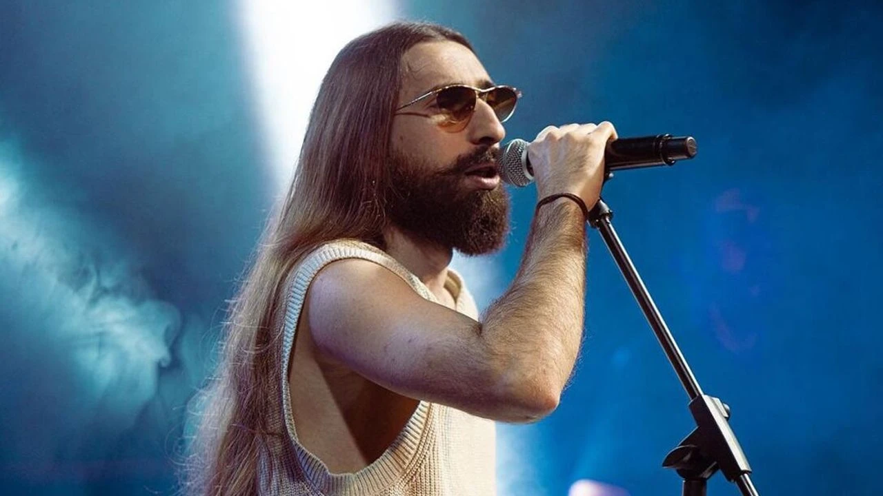 Emre Fel, Altın Kiraz Festivali'nin finalinde Körfezlilerle buluşacak