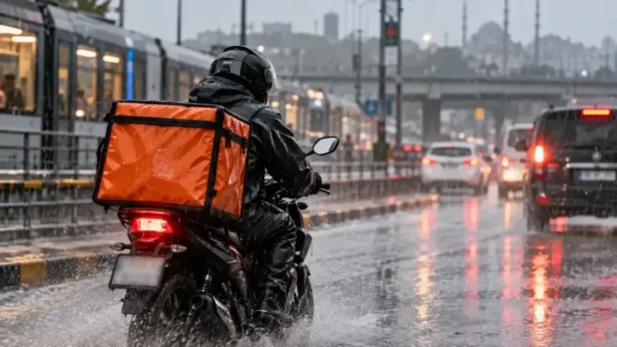 Motosiklet ve kuryelere sağanak yasağı!
