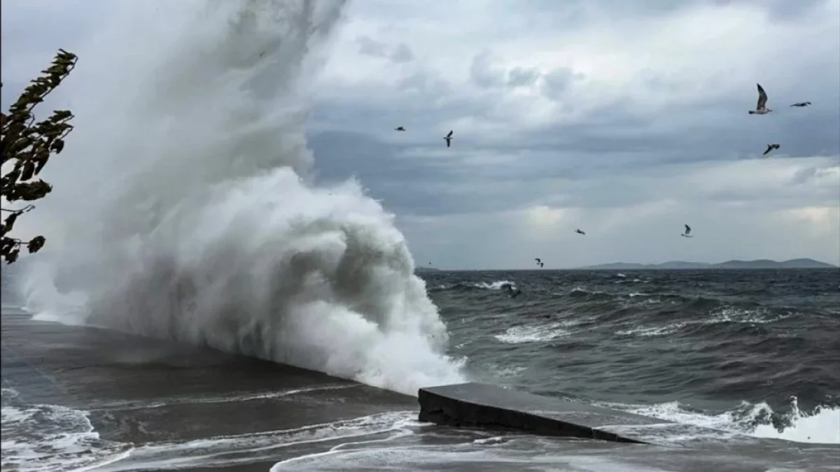 Kocaeli Valiliği’nden Batı Karadeniz için fırtına uyarısı!