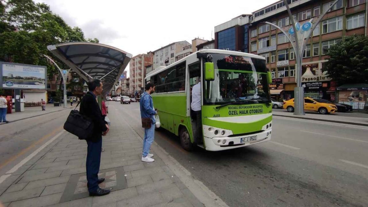 Halk otobüsünde 400 bin lira unuttu!