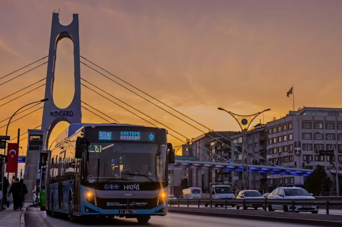 Kocaeli’de ulaşım artık 24 saat