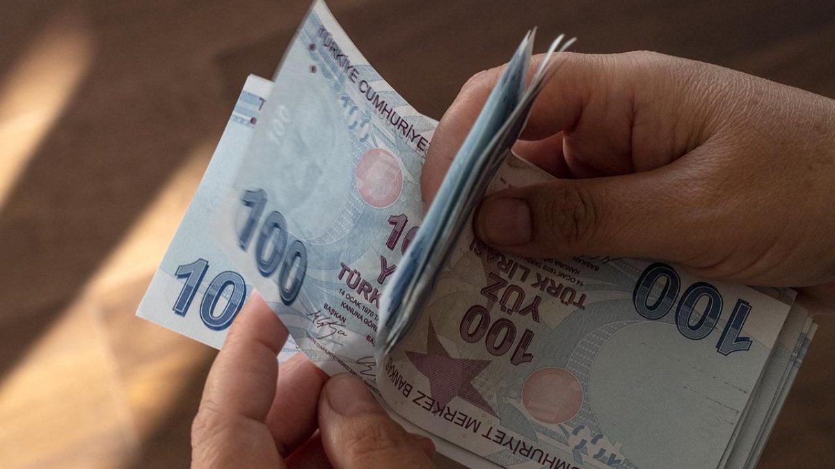 Memur ve emekli ne kadar zam alacak? 4 aylık enflasyon farkı belli oldu