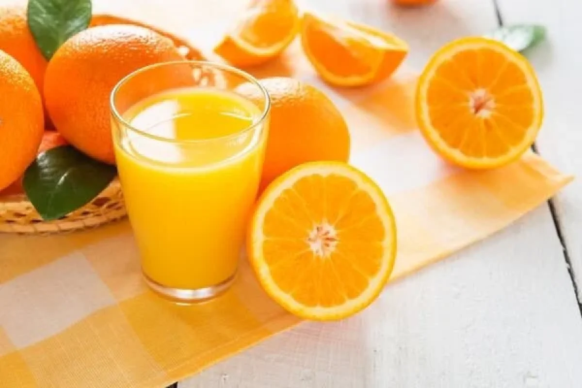 Bir bardak portakal suyuna, servet ödedi